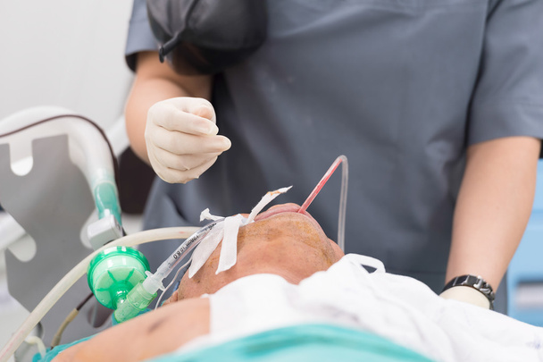 tubo endotraqueal desechable