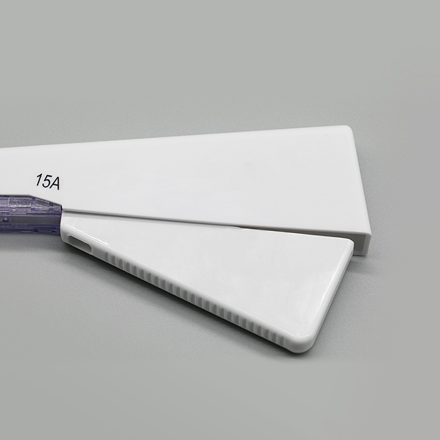 Instrumento quirúrgico médico grapadora de piel desechable para sutura de heridas