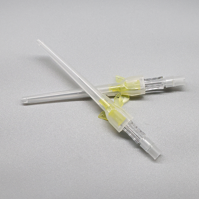 Cánula intravenosa médica desechable con alas