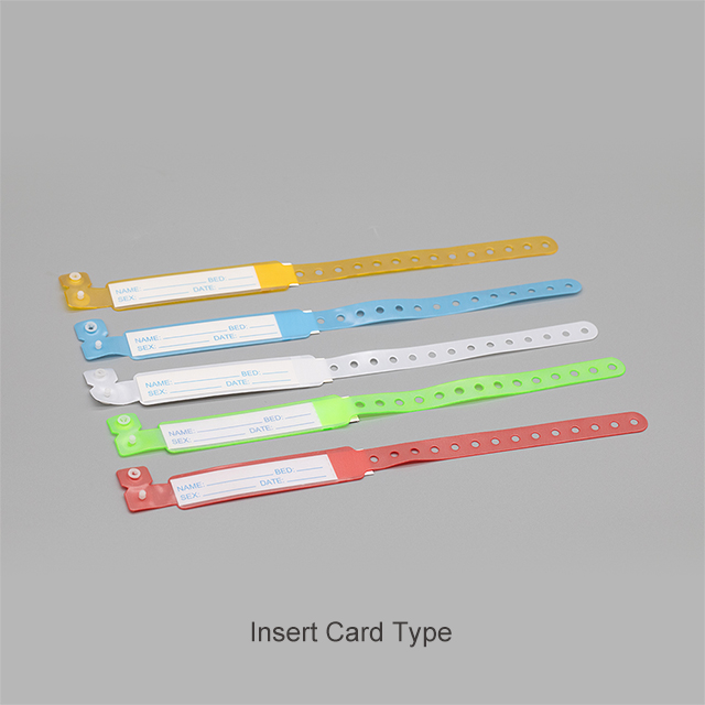 Banda disponible de la identificación de las pulseras de la identificación del paciente del parte movible del PVC