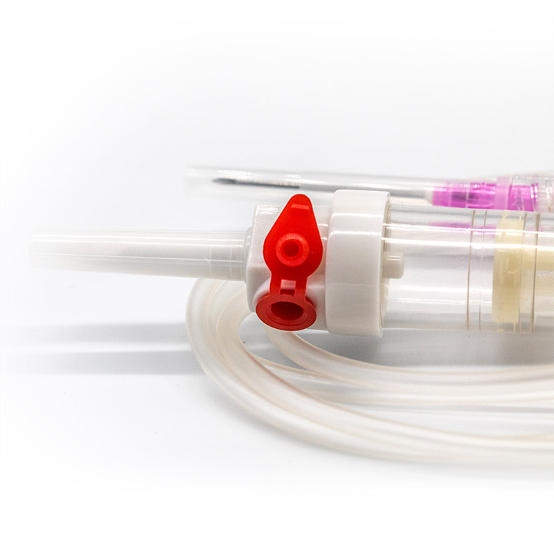 Conjunto de transfusi&oacute;n de sangre 800