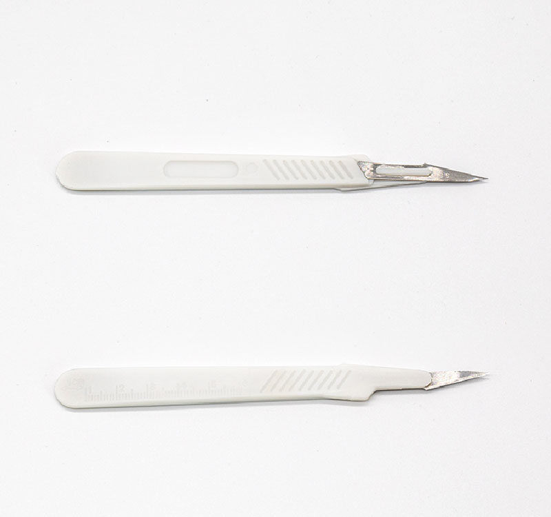 Bistur&iacute; quir&uacute;rgico de acero al carbono est&eacute;ril desechable